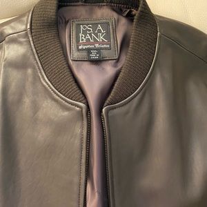 Luxurious Jos A. Bank’s signature collection Leather Jacket- size XXL Never Worn